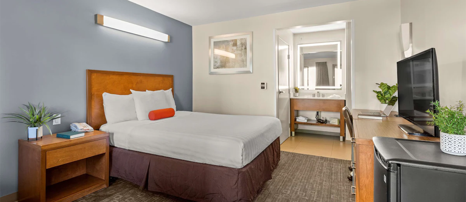 WELCOME TO Comfort Inn Rohnert Park Sonoma County YOUR GATEWAY TO UNFORGETTABLE HOSPITALITY