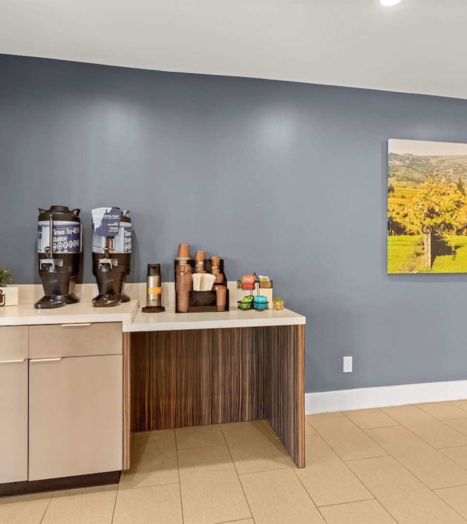 DISCOVER THE ALLURE OF COMFORT INN ROHNERT PARK SONOMA COUNTY